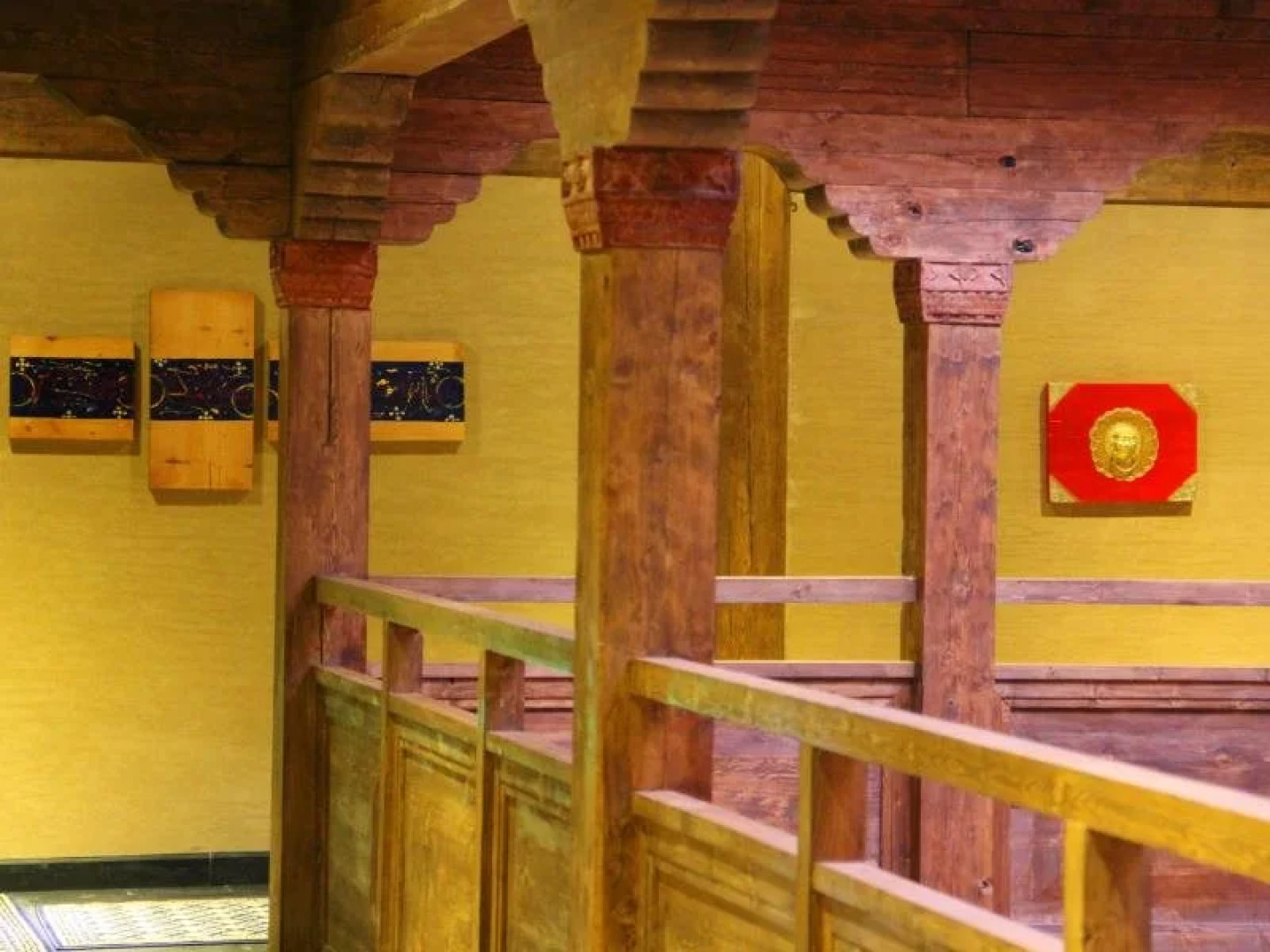 Dibei Hotel and Lost Horizon