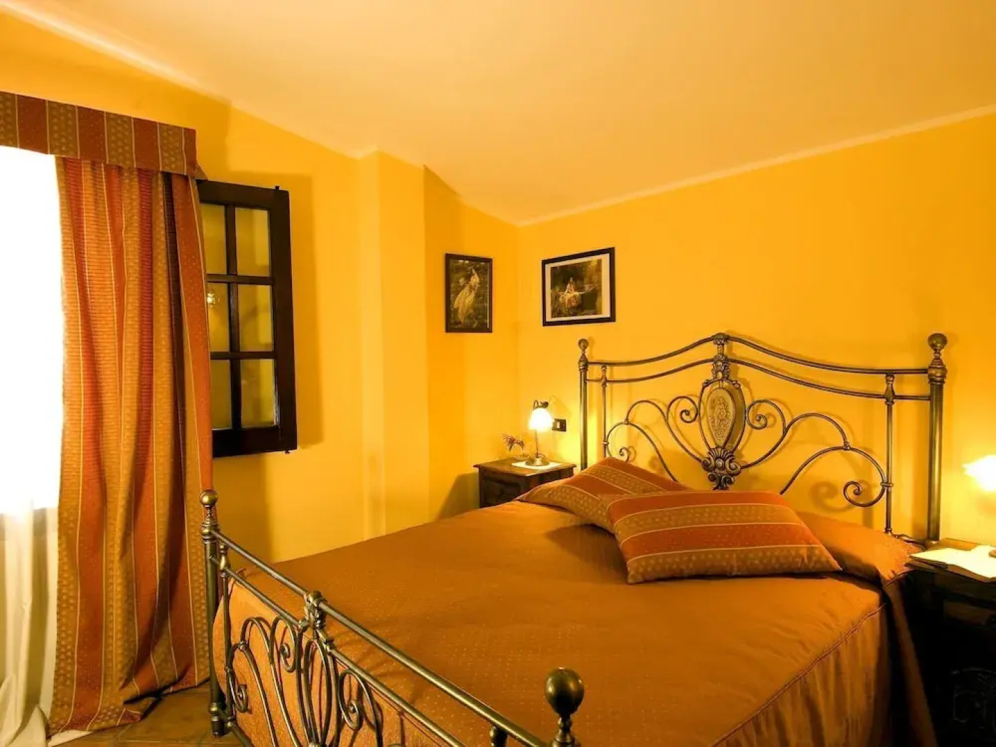 Luxurious Holiday Home in Collesano With Pool