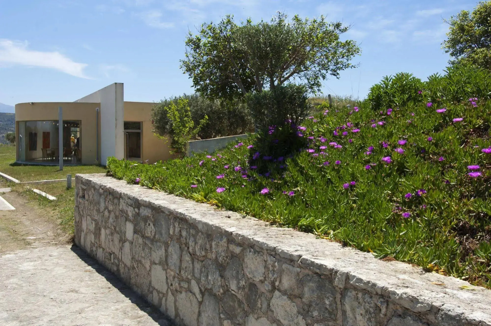 Scalarea Estate Residences