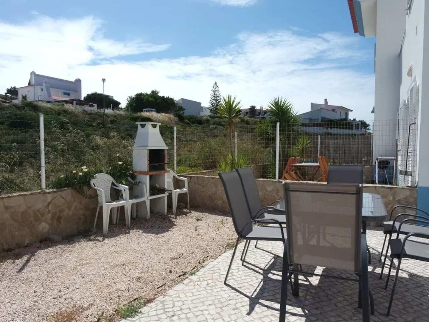 D01 - Coastal Townhouse by Dreamalgarve