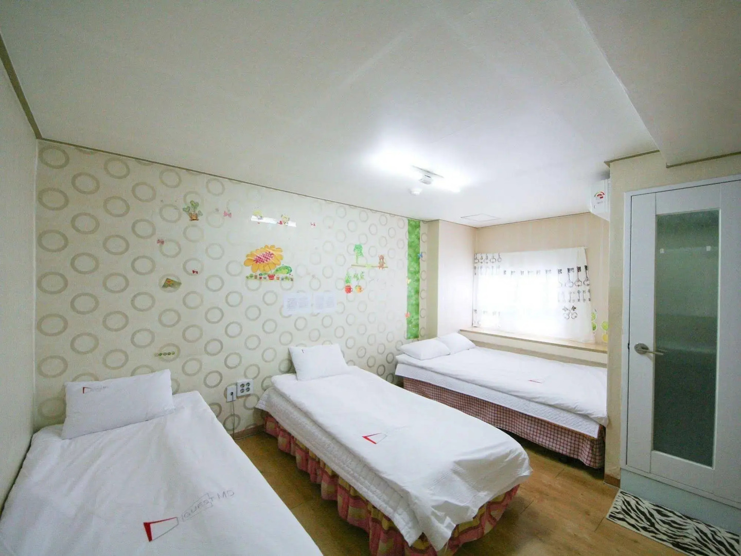 Guest House Myeongdong