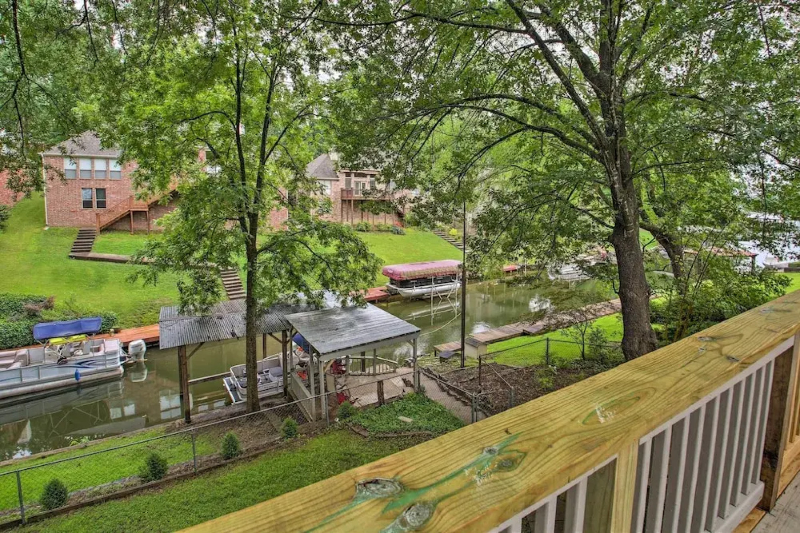 Waterfront Retreat w/ Boat Dock in Hot Springs!