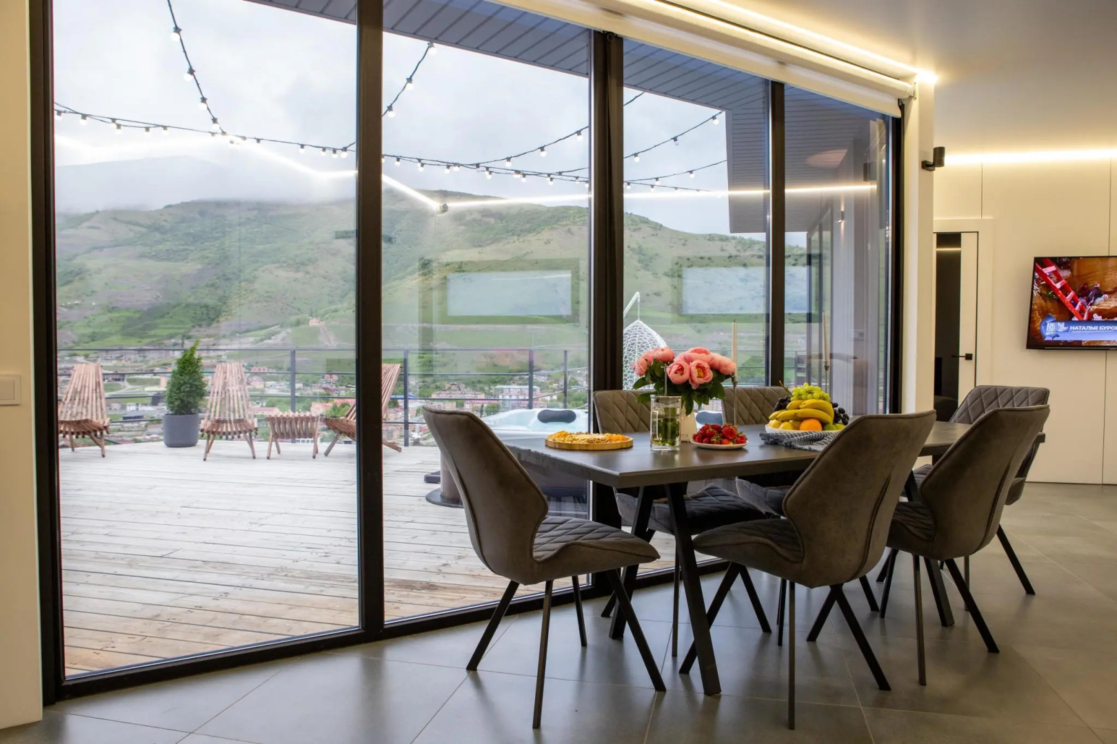 Коттедж с видом на горы