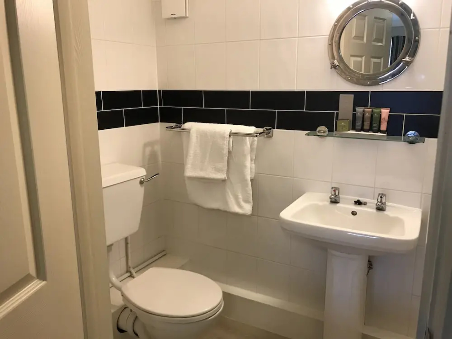 Harper's Steakhouse with Rooms, Southampton Swanwick Marina