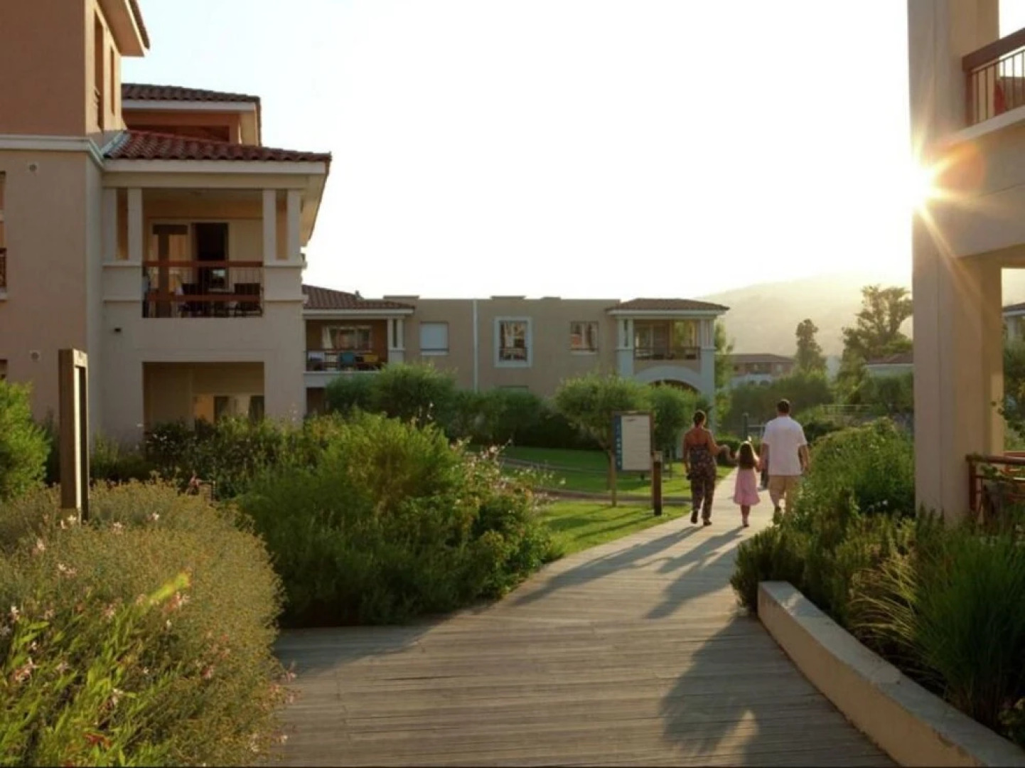 Mimozas Resort Cannes