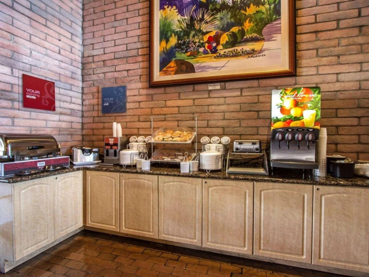 Comfort Suites Tucson near Sabino Canyon