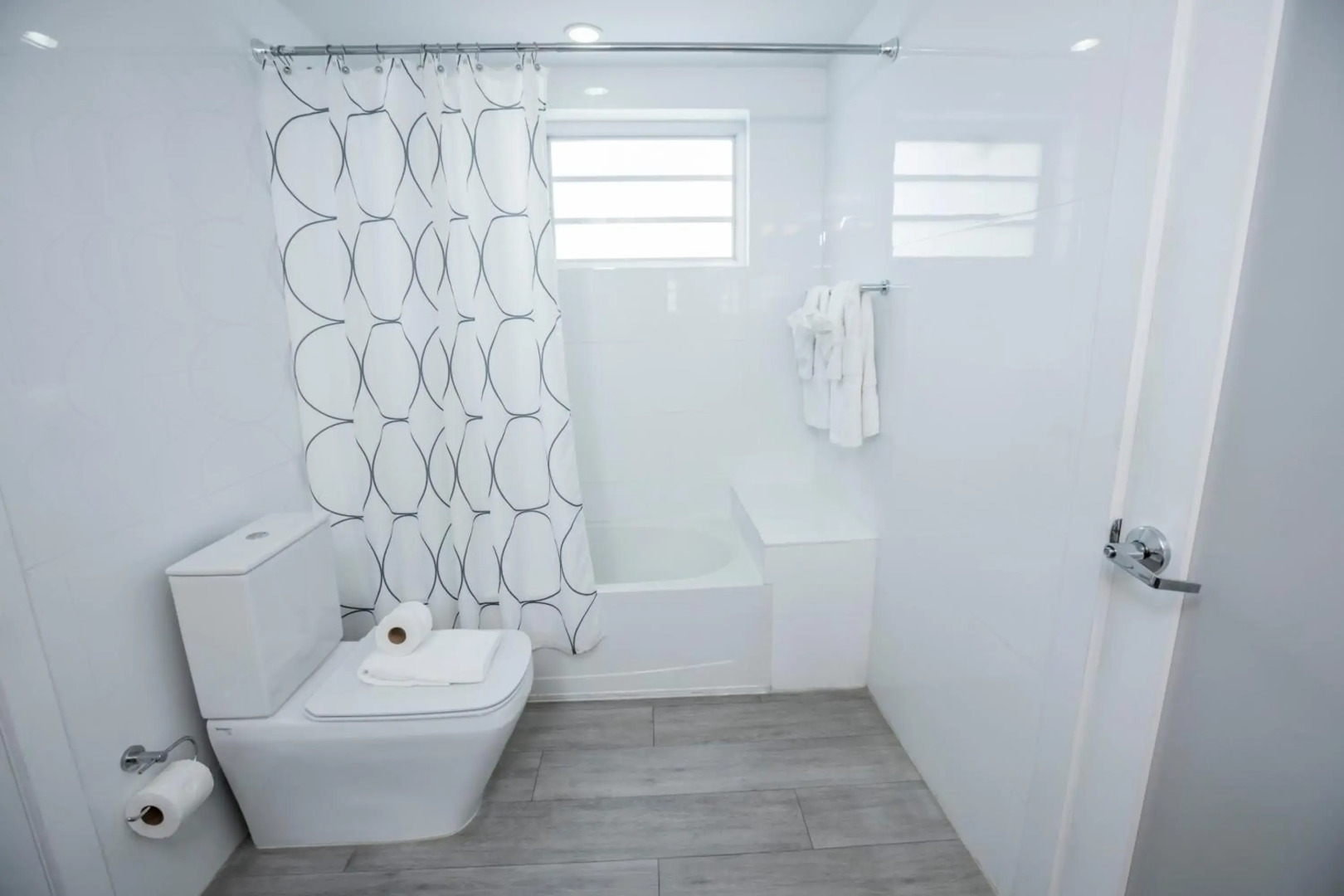 Seaside All Suites Hotel