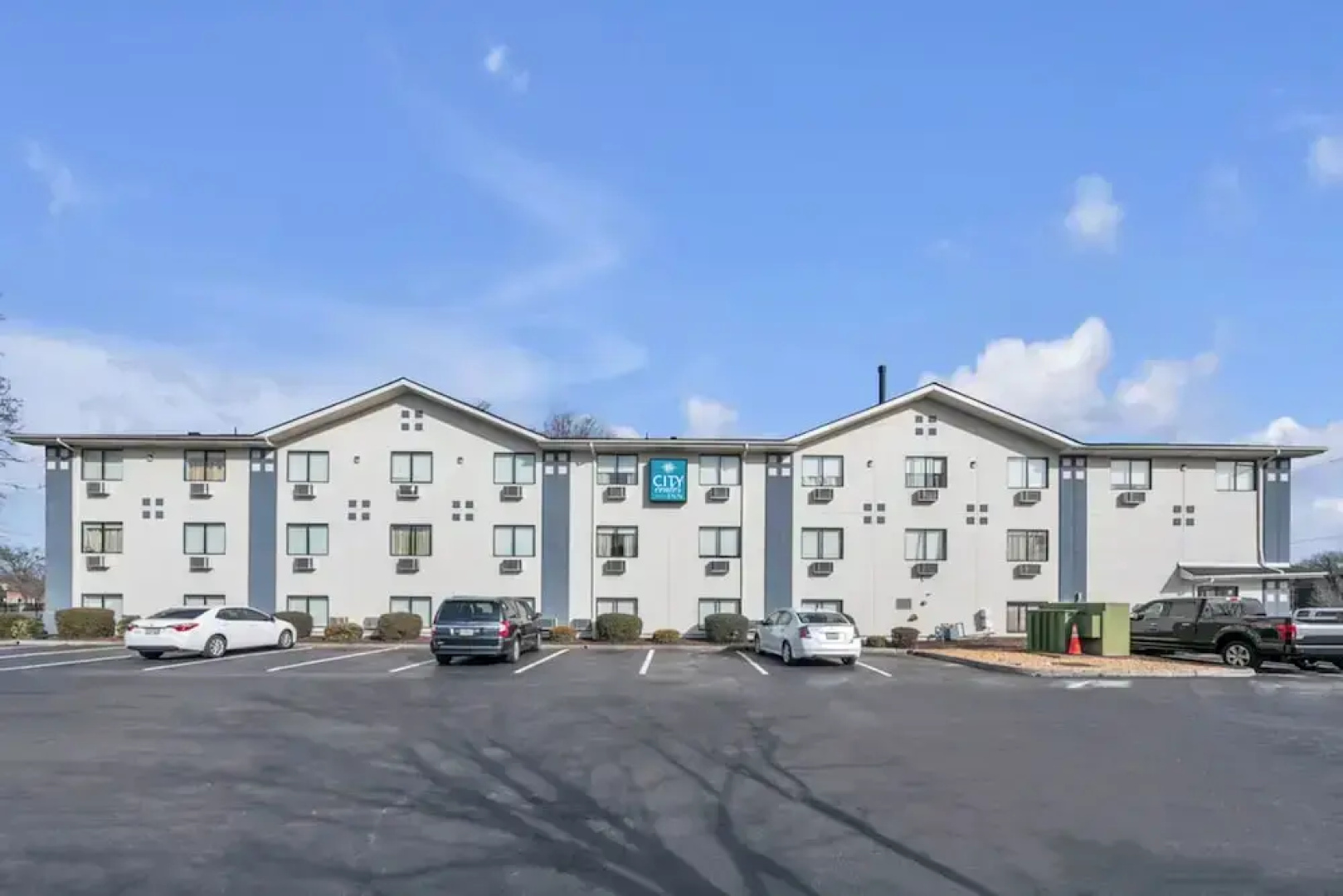 City Center Inn by OYO I-64 Newport News