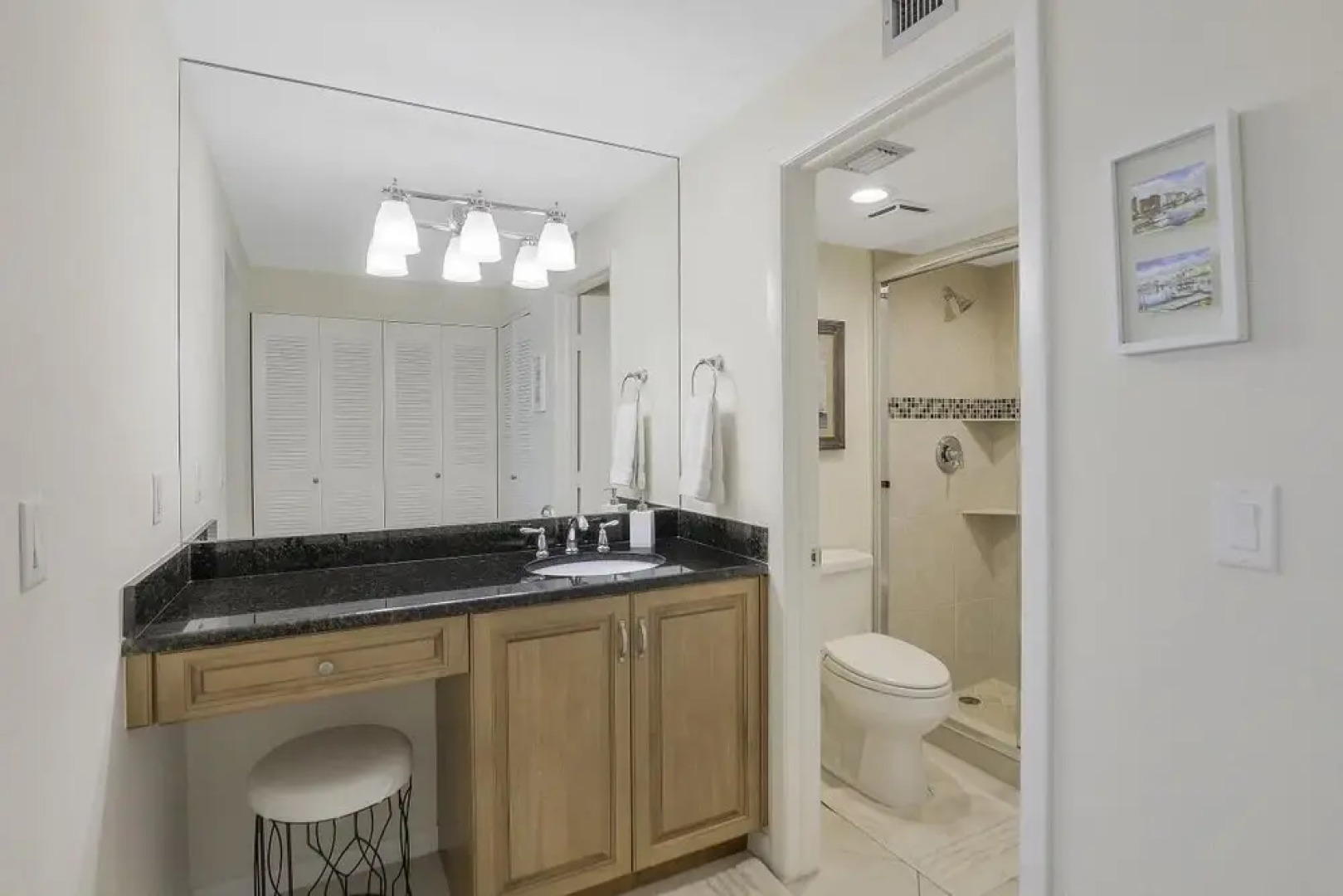 South Seas Tower 4-1711