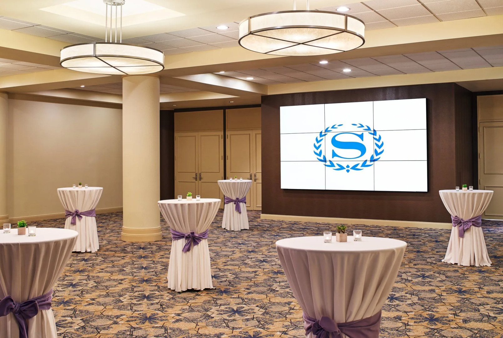 Sheraton Baltimore North Hotel