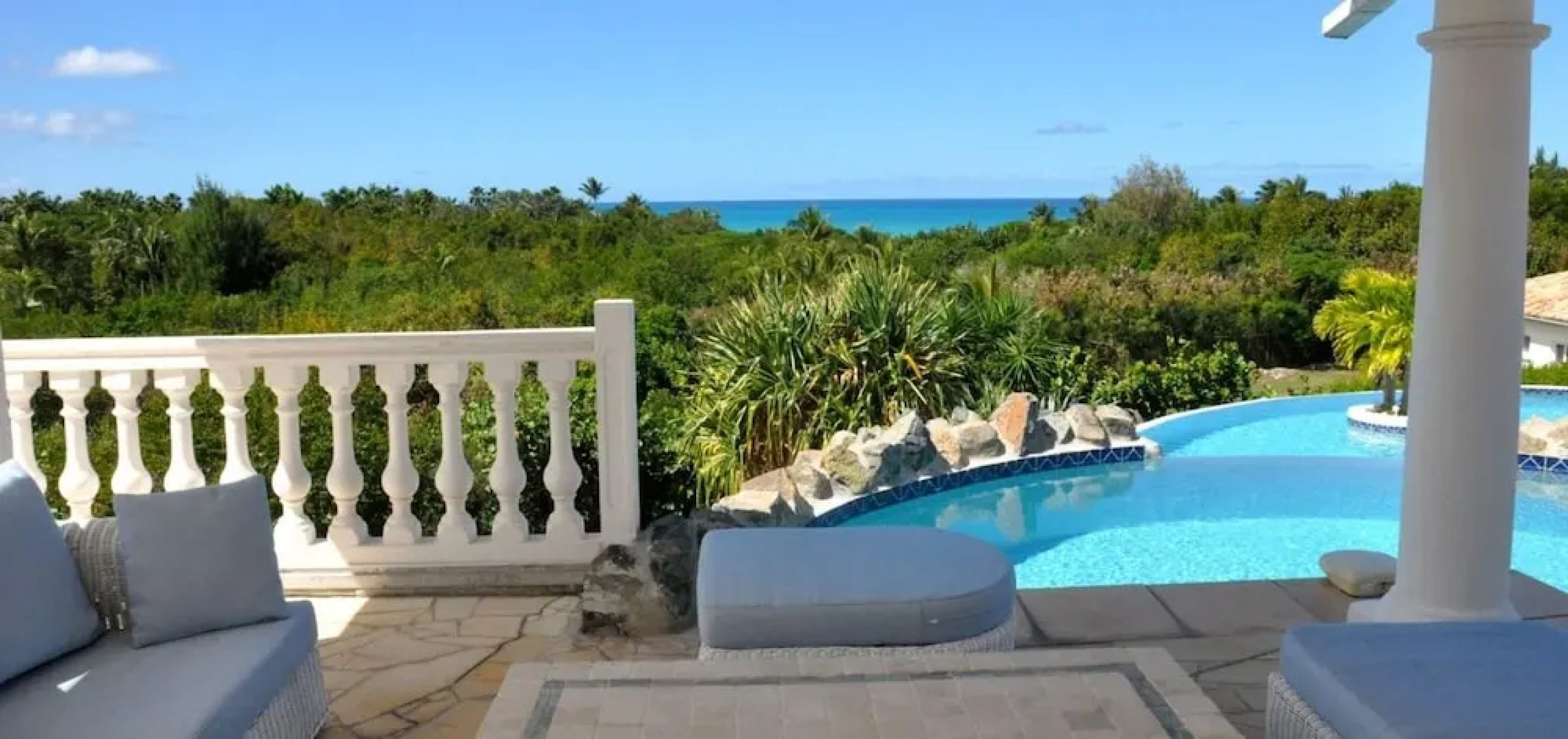 Villa Cascades