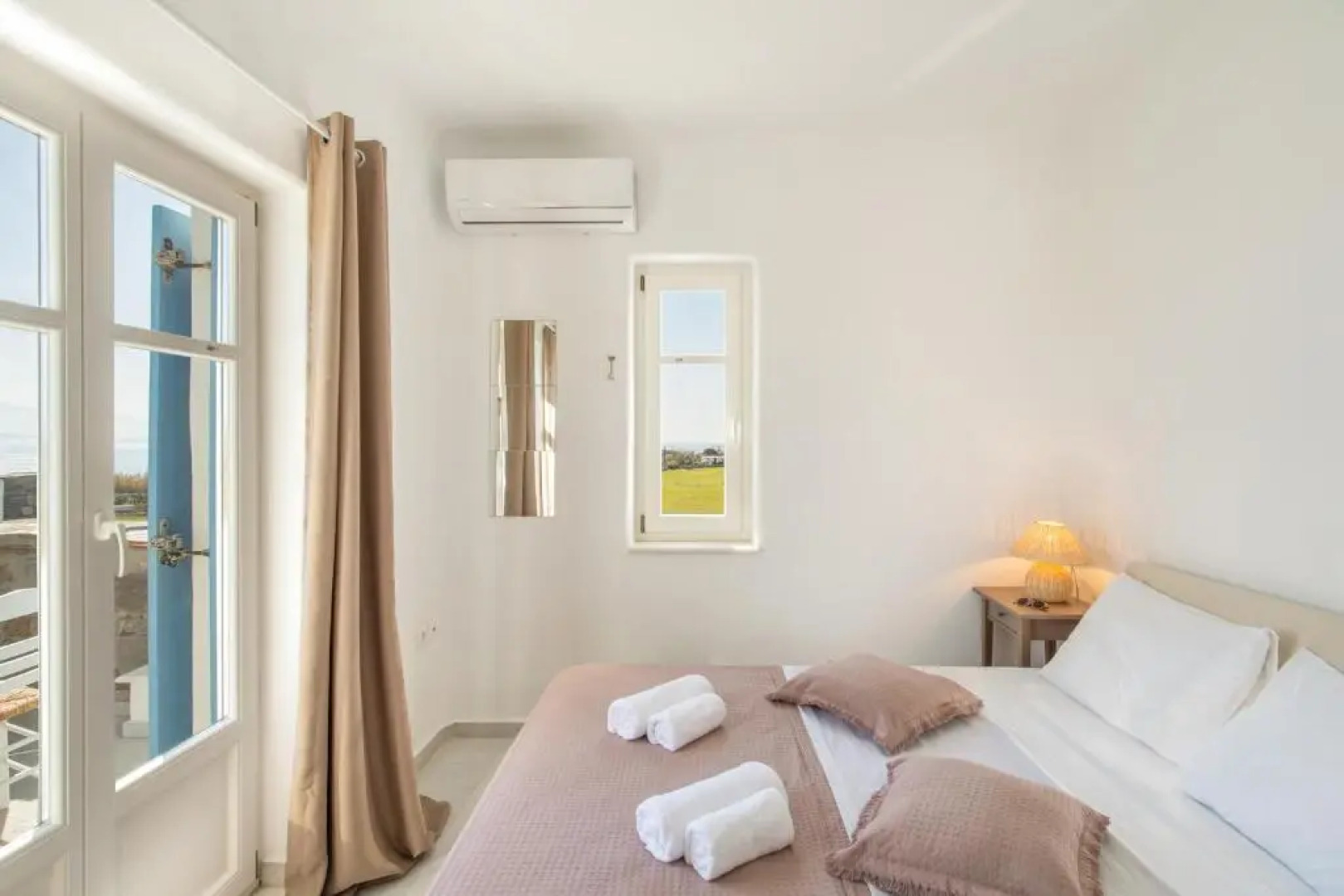 White Cliff 4 - Cycladic Home