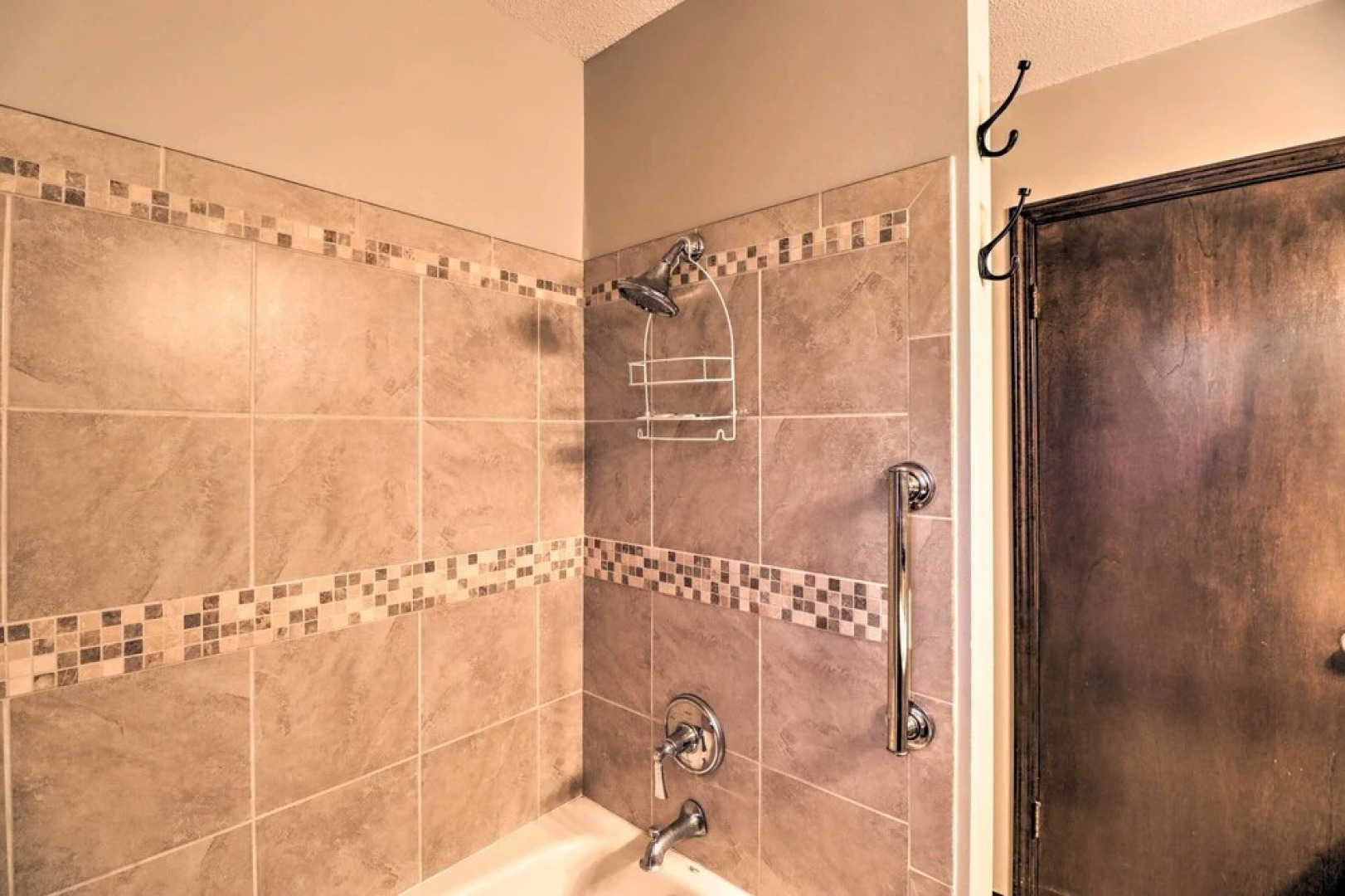 'soaring Heights' w/ Sunset & Mountain Views