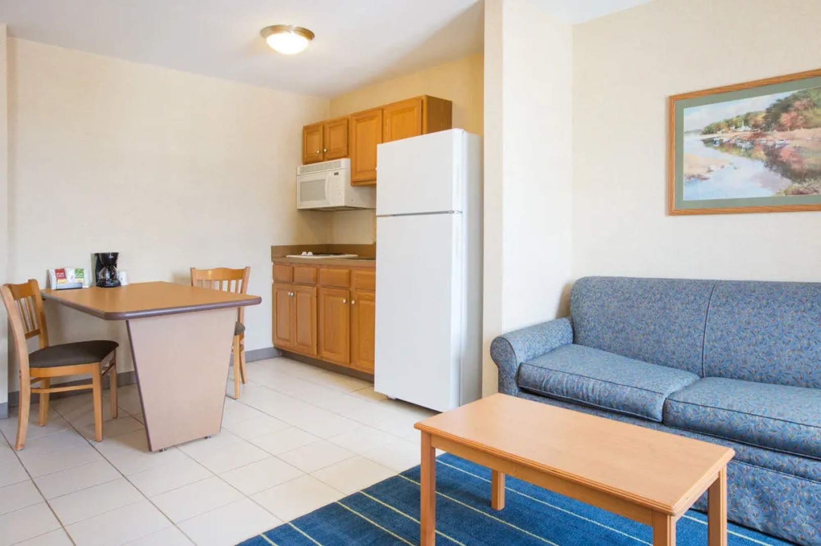 Days Inn & Suites Bridgeport - Clarksburg