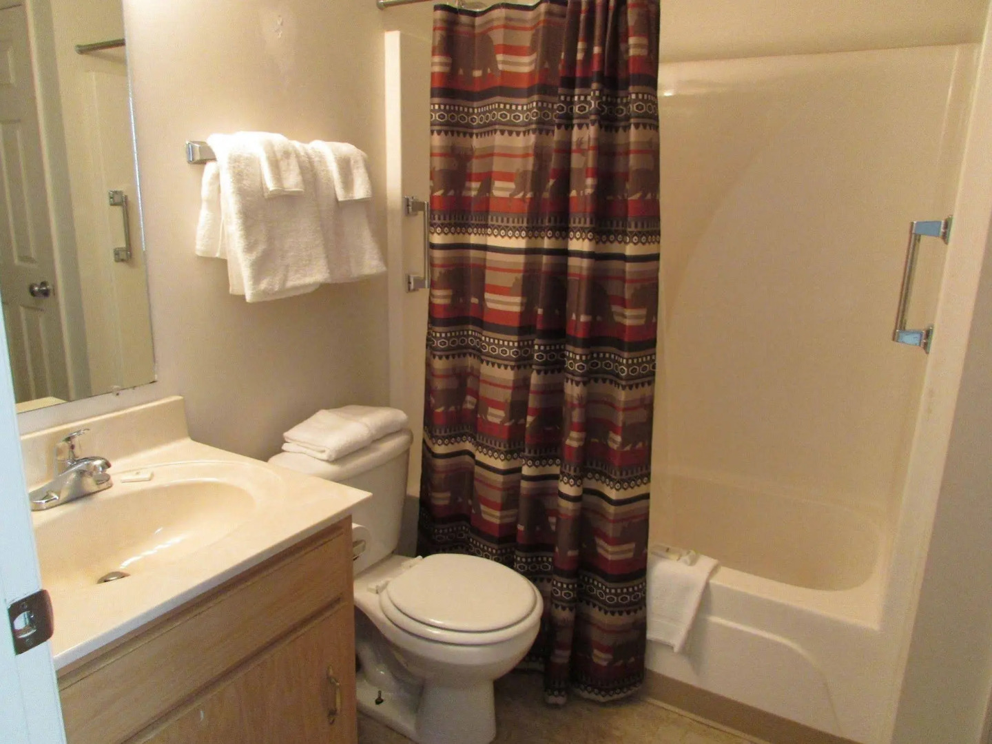 Douglas Inn & Suites