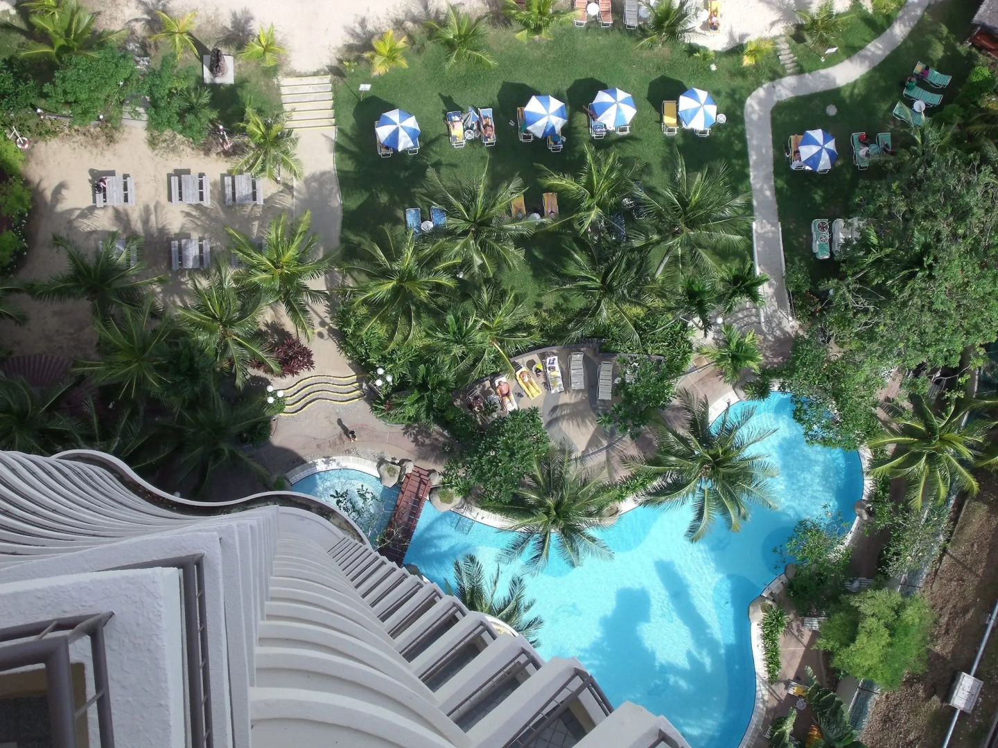 Rainbow Paradise Beach Resort