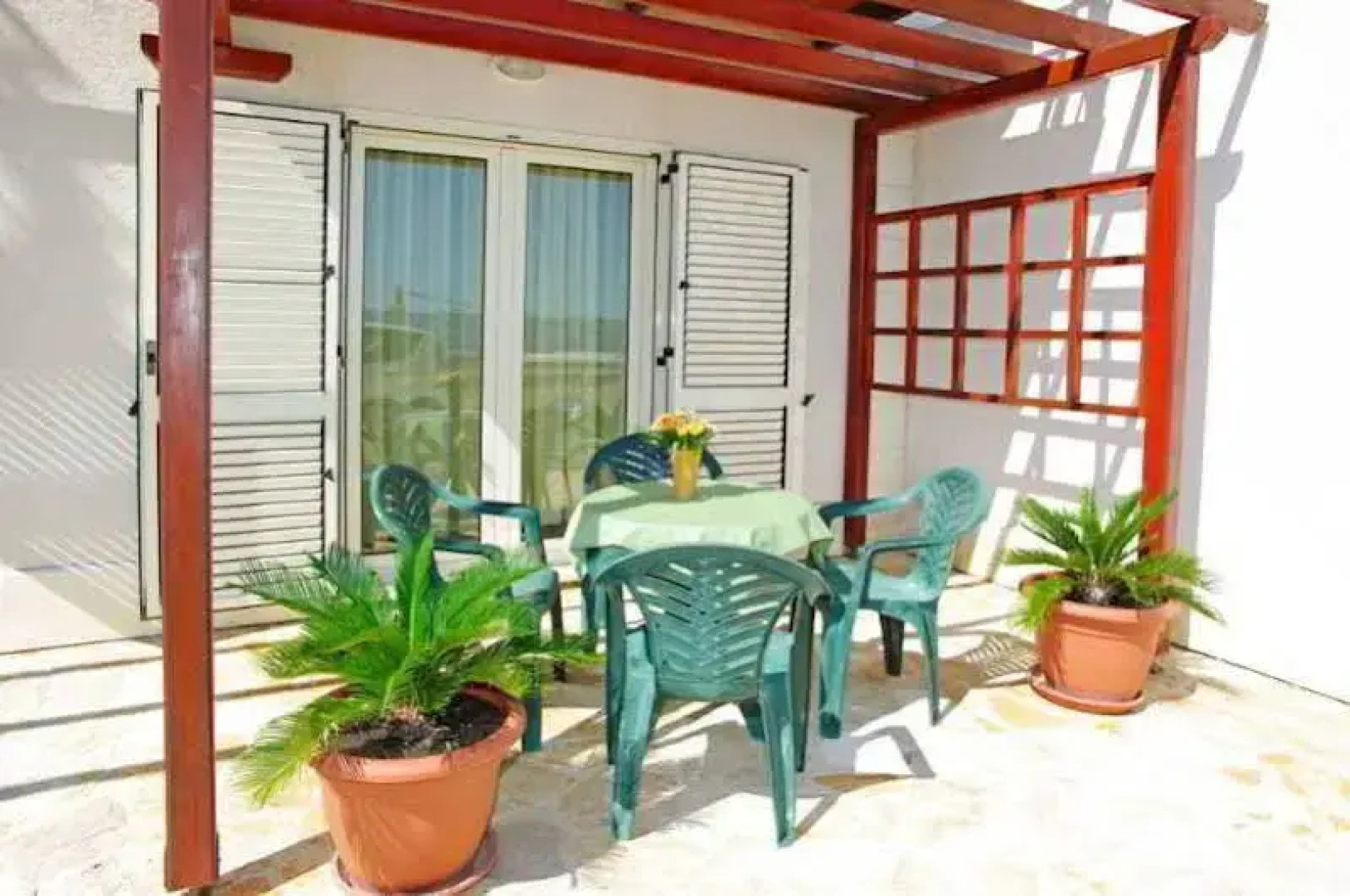 Villa Lara Apartments