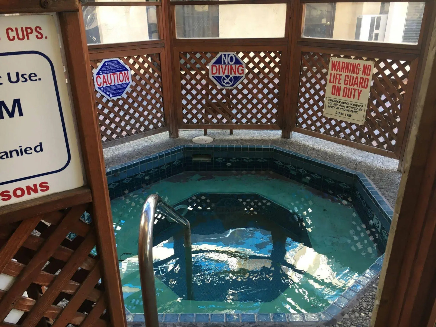 Seaport Village Inn Avalon