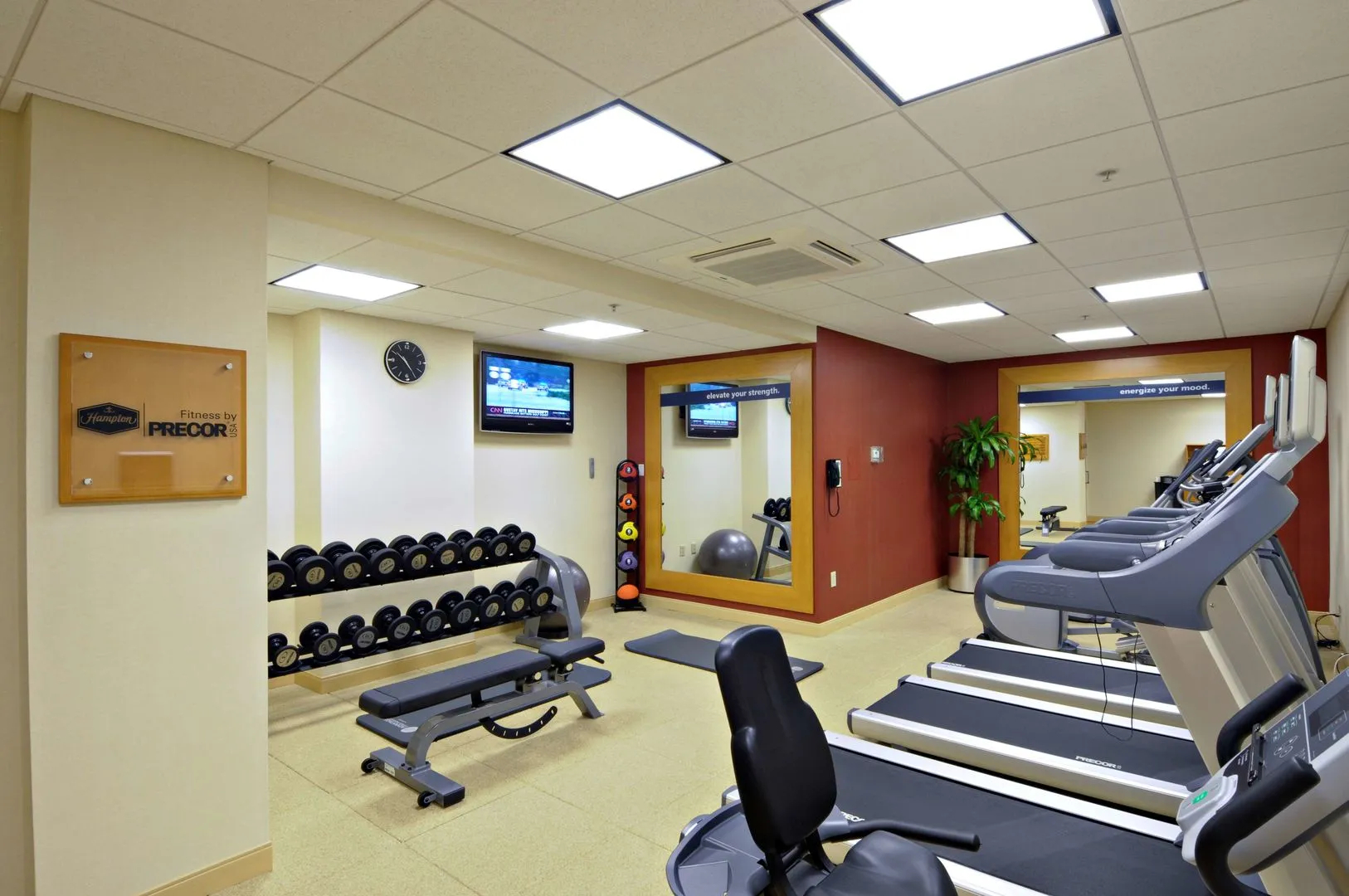 Hampton Inn & Suites Columbus-Downtown