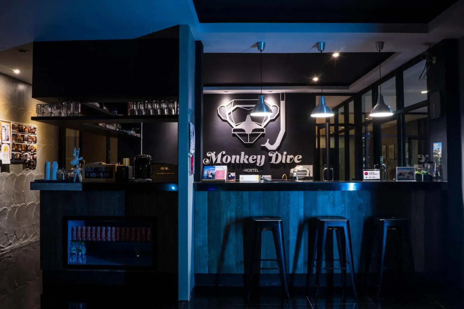 Monkey Dive Hostel Khaolak