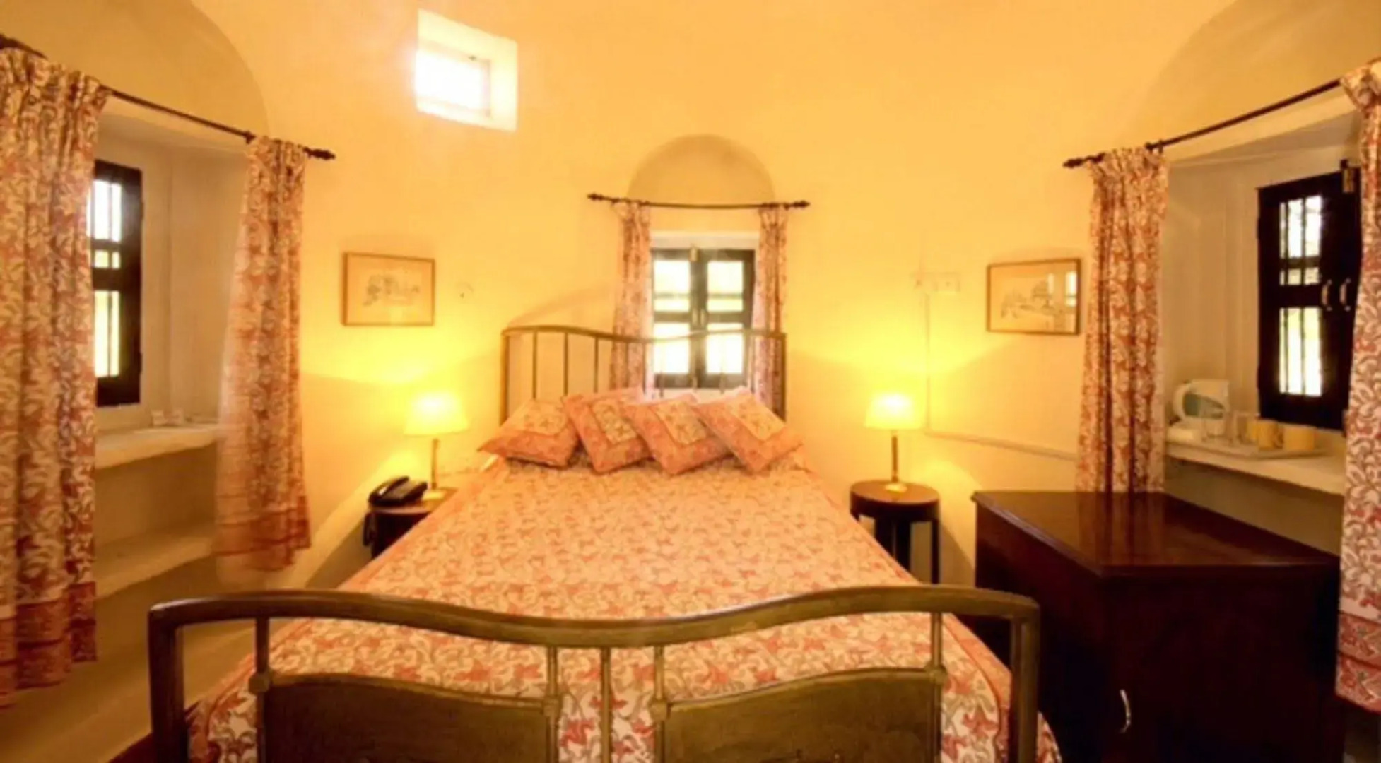 WH Bijayniwas Palace