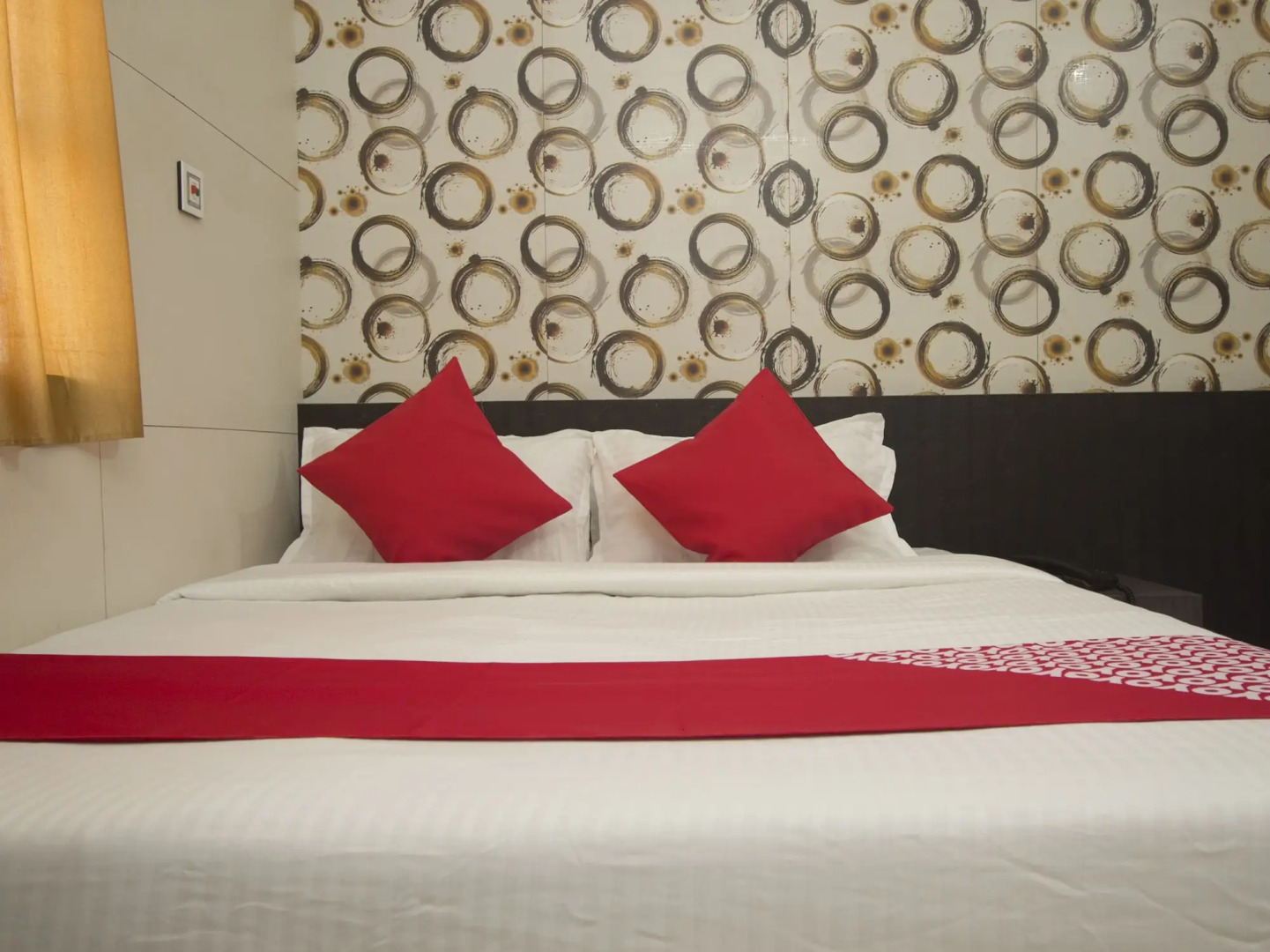 OYO 14795 Hotel Priyanshu