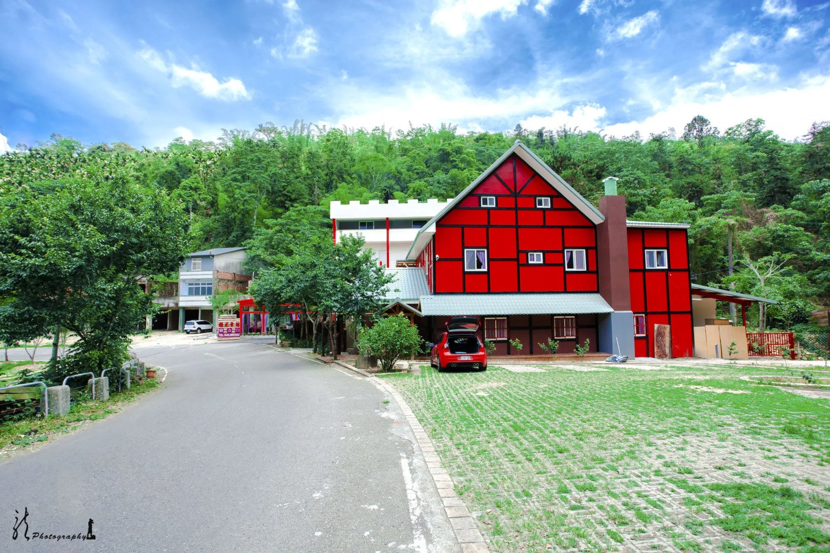 Dindai Cherry Blossom Resort