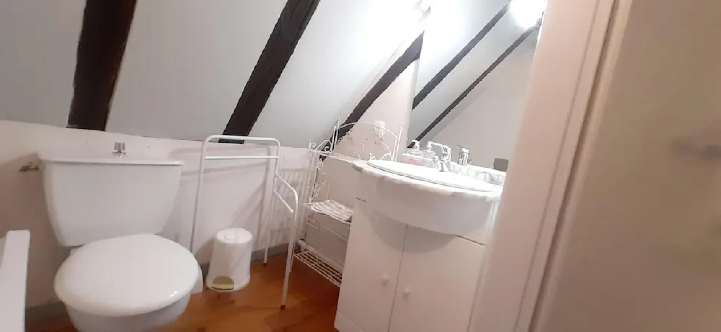 House With 2 Bedrooms in Eyliac, With Private Pool and Enclosed Garden