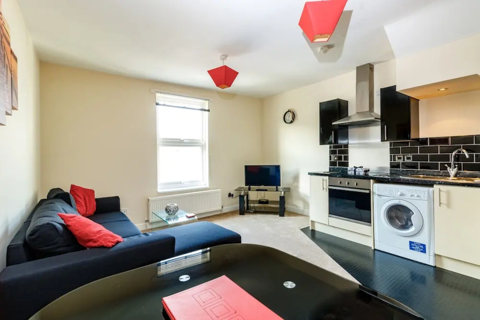 Spacious 2-Floor Apartment - Gardiner Street