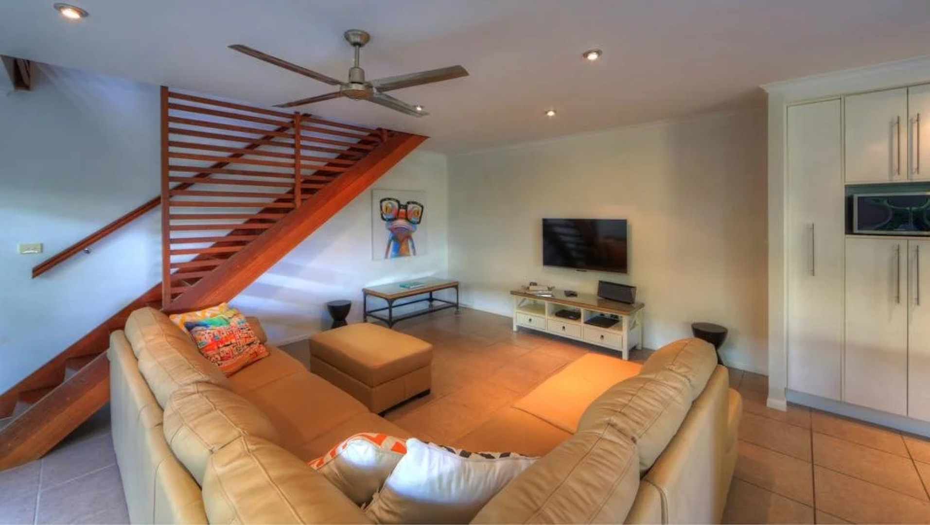 Deja Vu Palm Cove Private Heated Pool