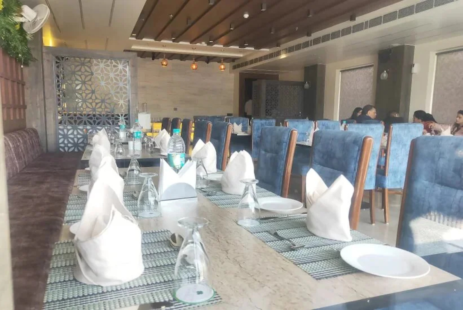 Four Leaf Hotel, Kasganj