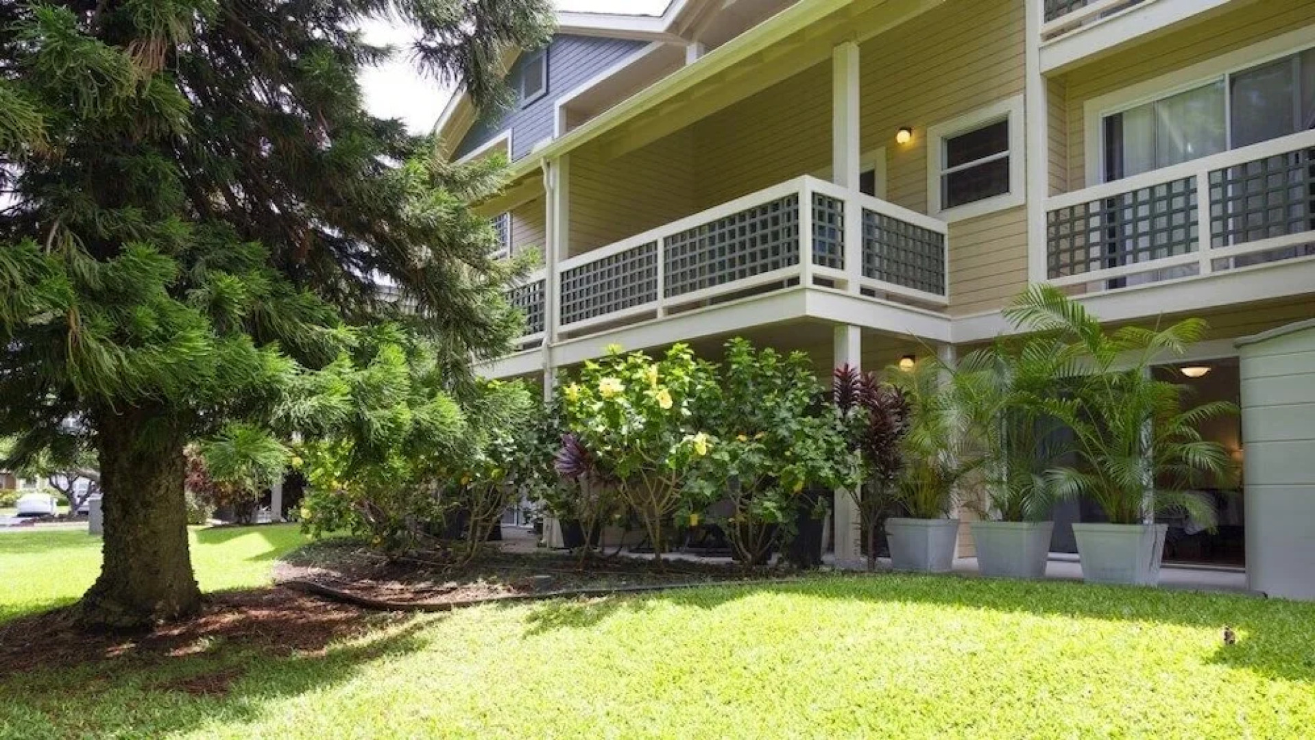Ground Floor 2 Bedroom 2 Bath Condo in Waikoloa