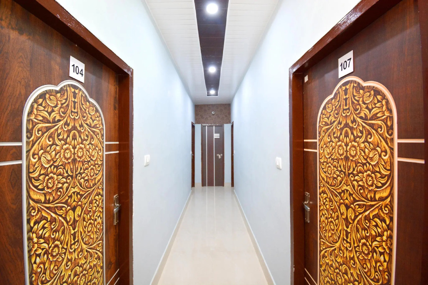 OYO 42911 Blue Sky Guest House