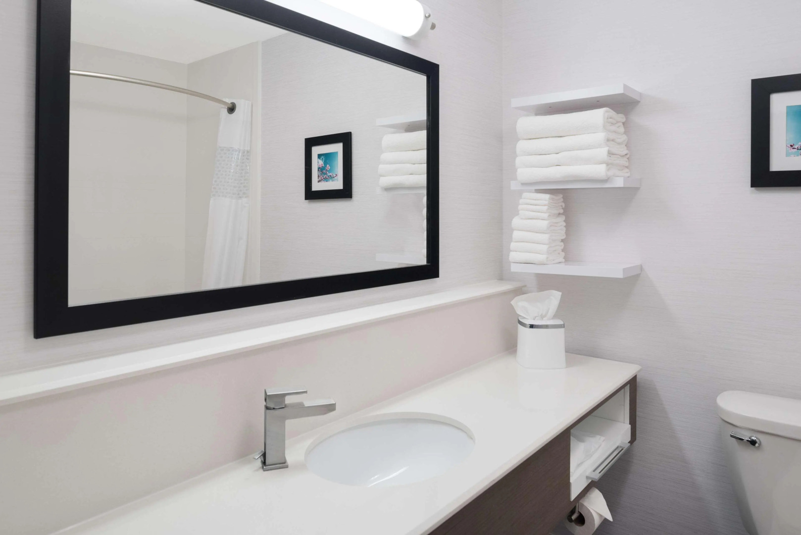 Hampton Inn North Sioux City