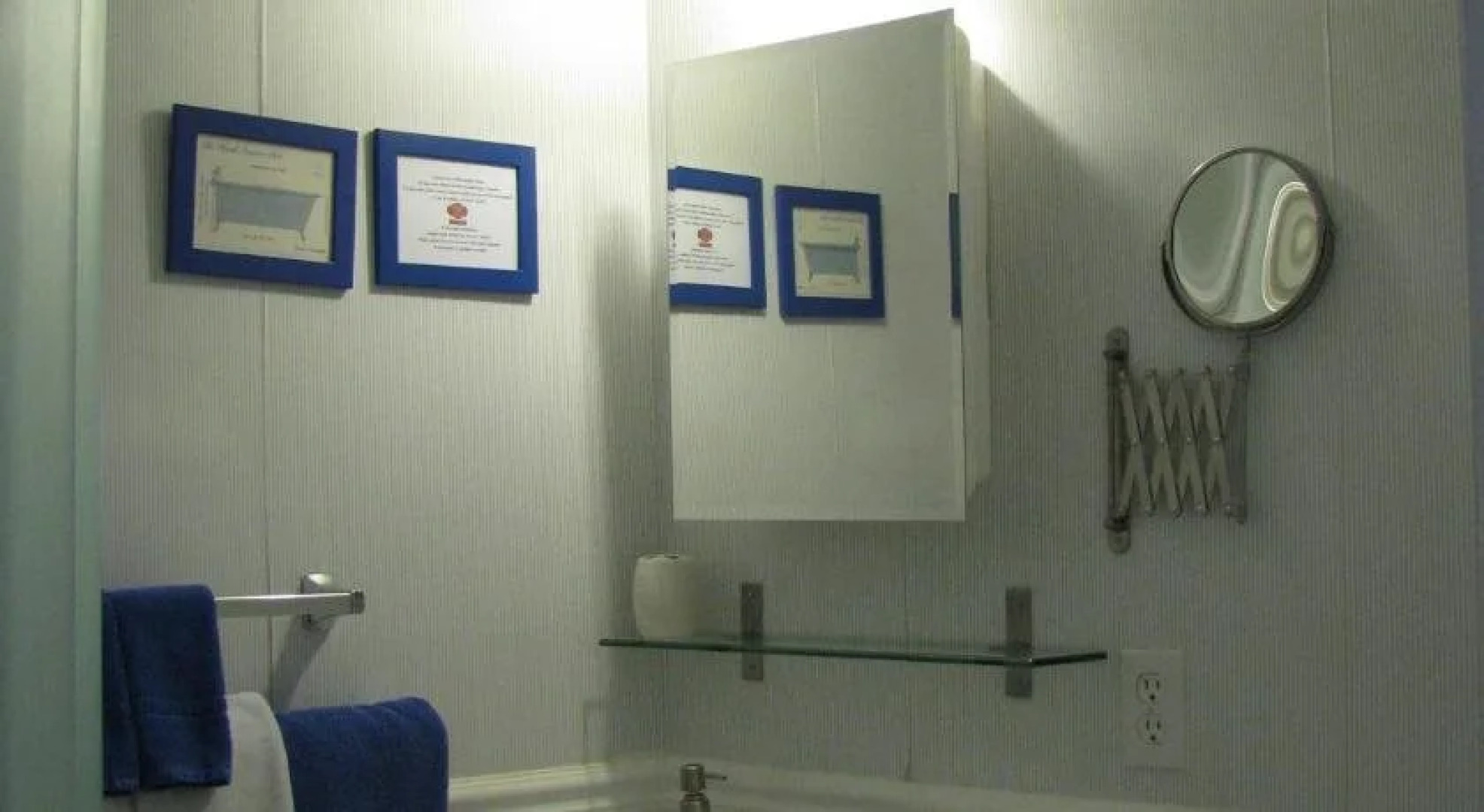 Auberge De Mon Petit Chum B&B