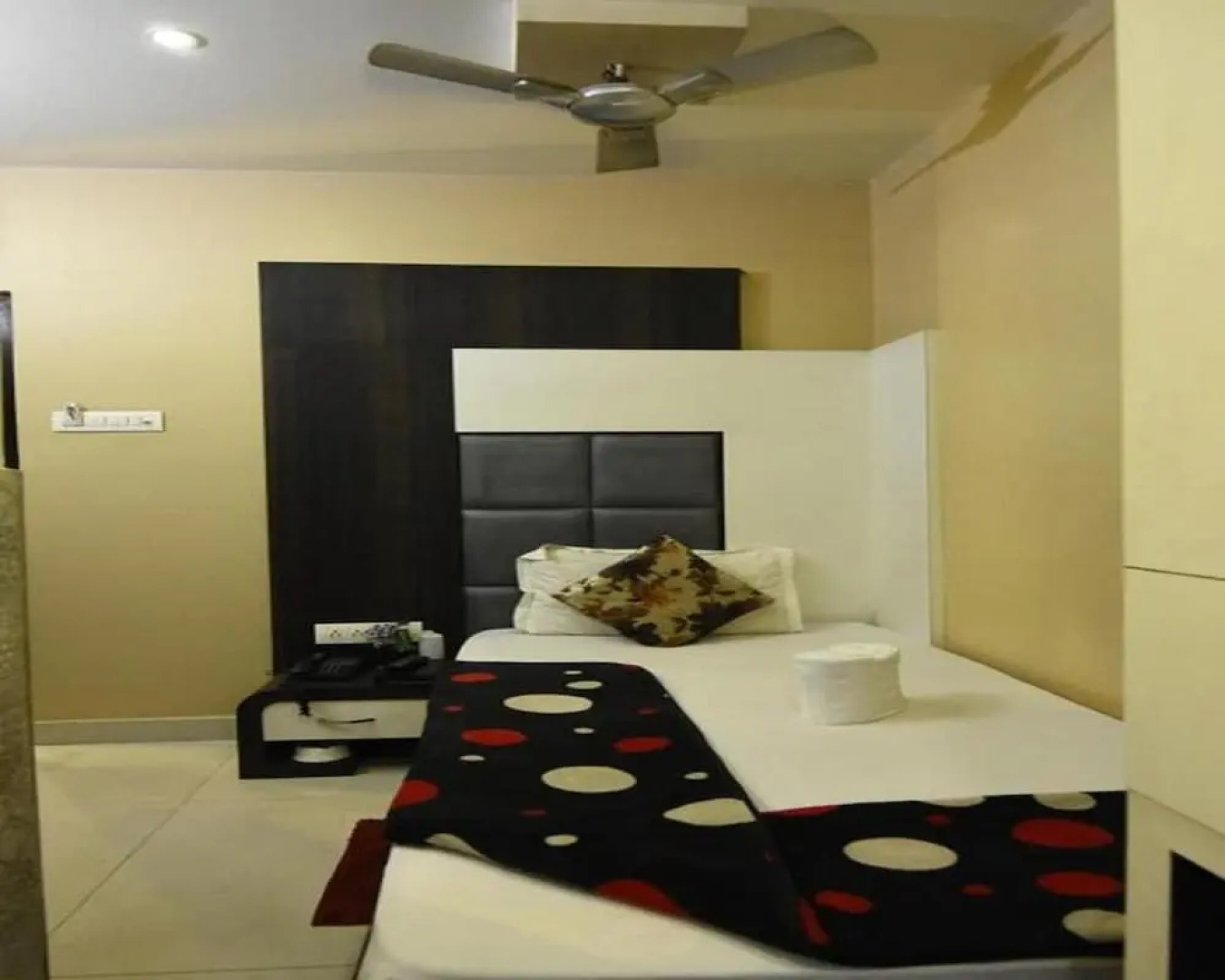 Nu Blue Moon Guesthouse