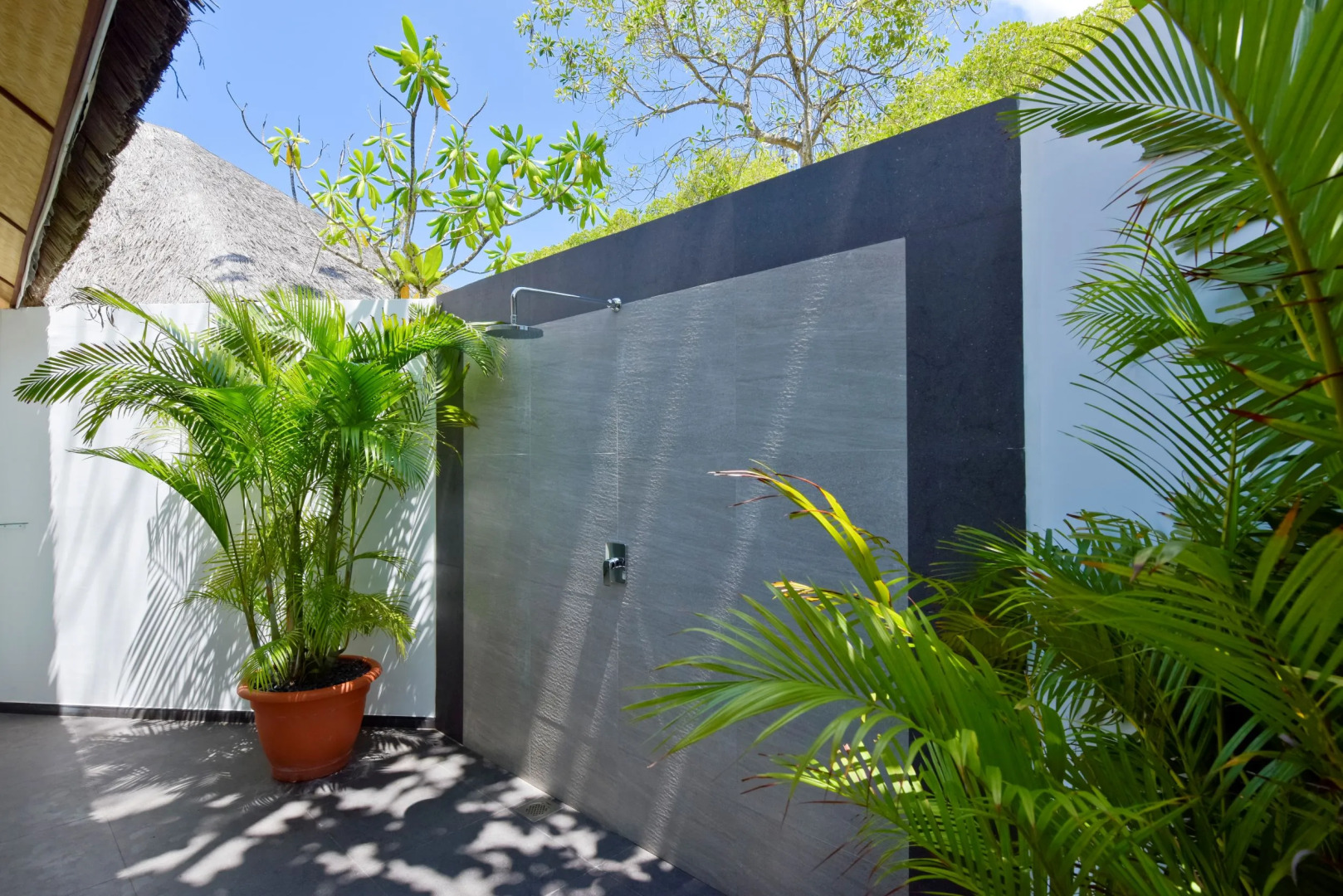 Dreamland Unique Sea and Lake Resort Spa