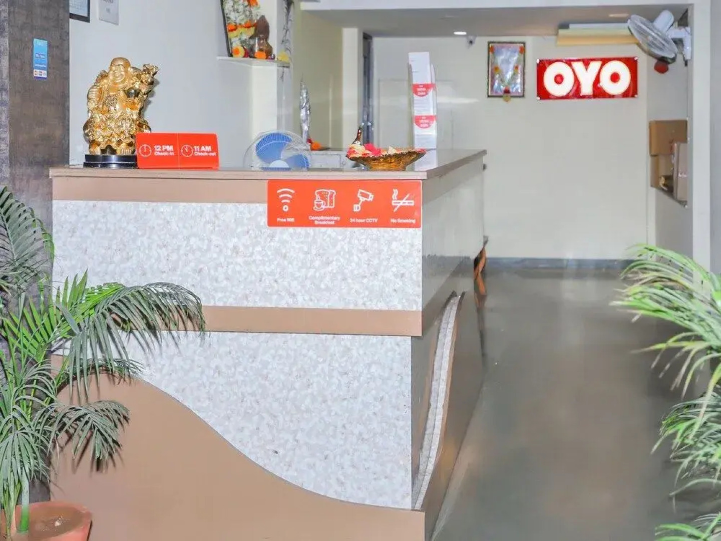 OYO 15847 Hotel Mathura Lodging