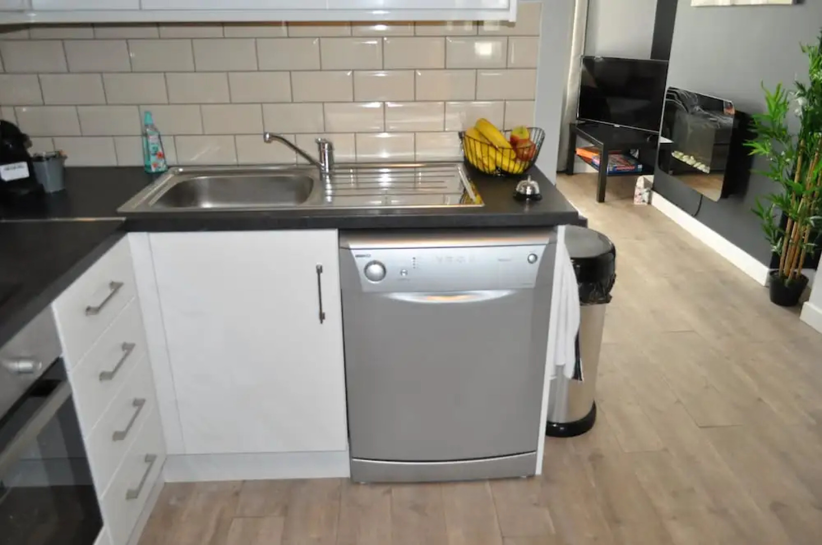 VIP Church Street Apartment, Portadown