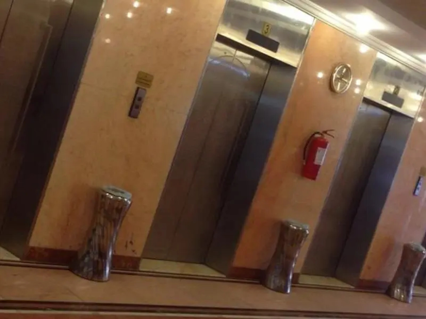 Zomorodet Al Aseel Hotel