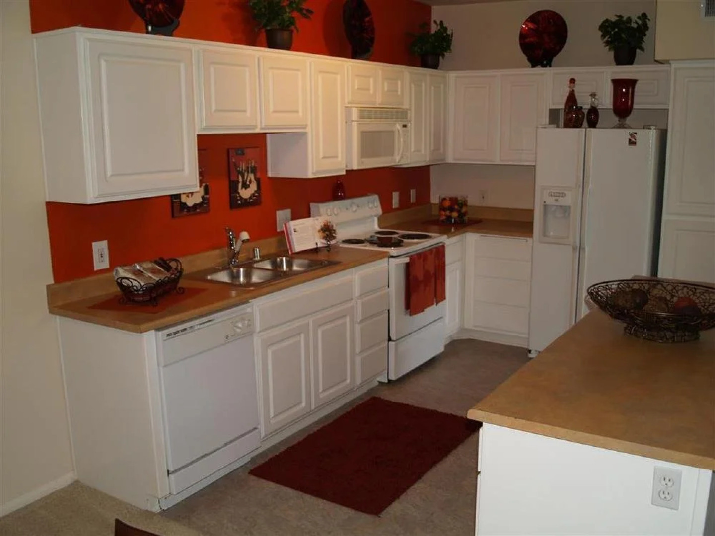 Execustay Amli At Empire Lakes