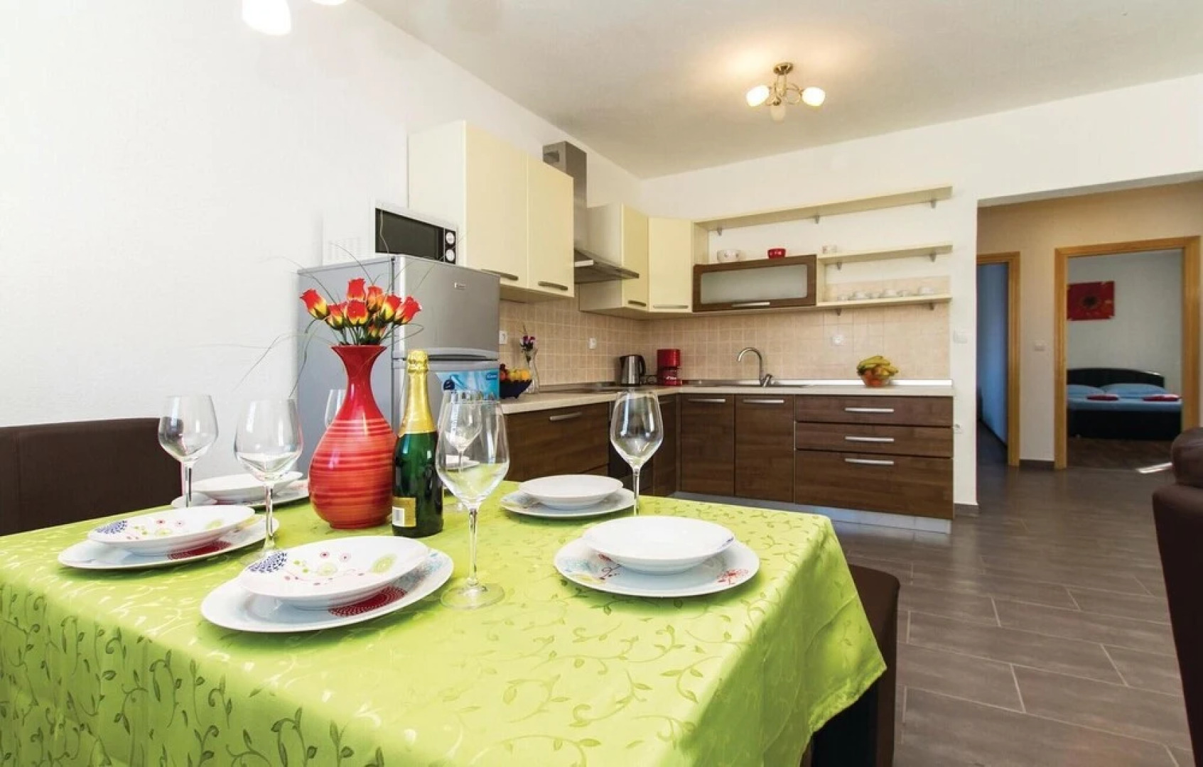 Beautiful Home in Vrecari With Wifi and 4 Bedrooms