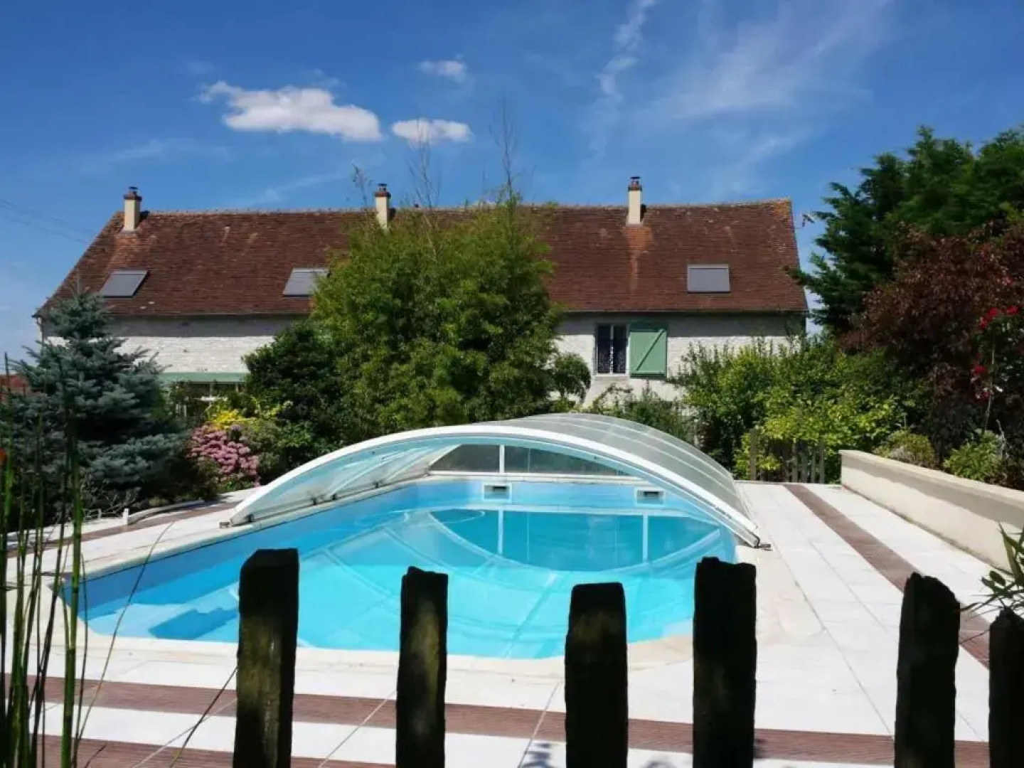 Gîte Civray-sur-Esves, 4 pièces, 6 personnes - FR-1-381-323