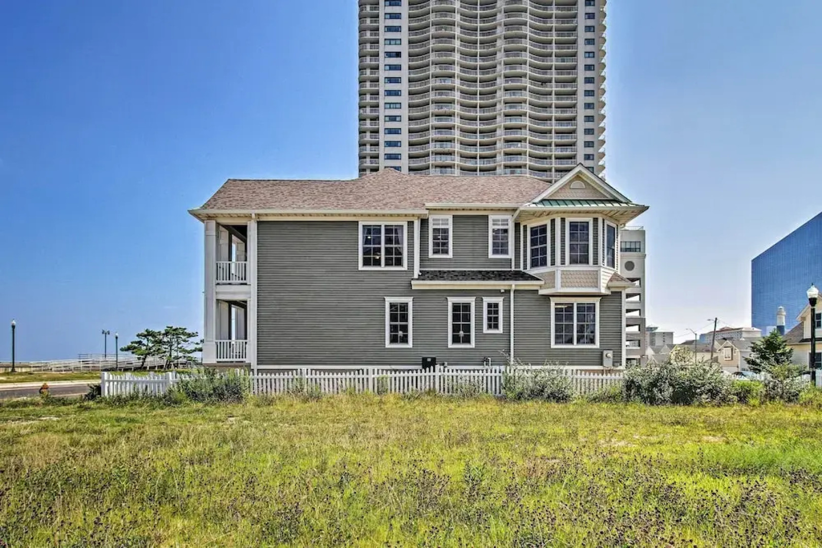 Idyllic Oceanfront Home on Atlantic City Boardwalk