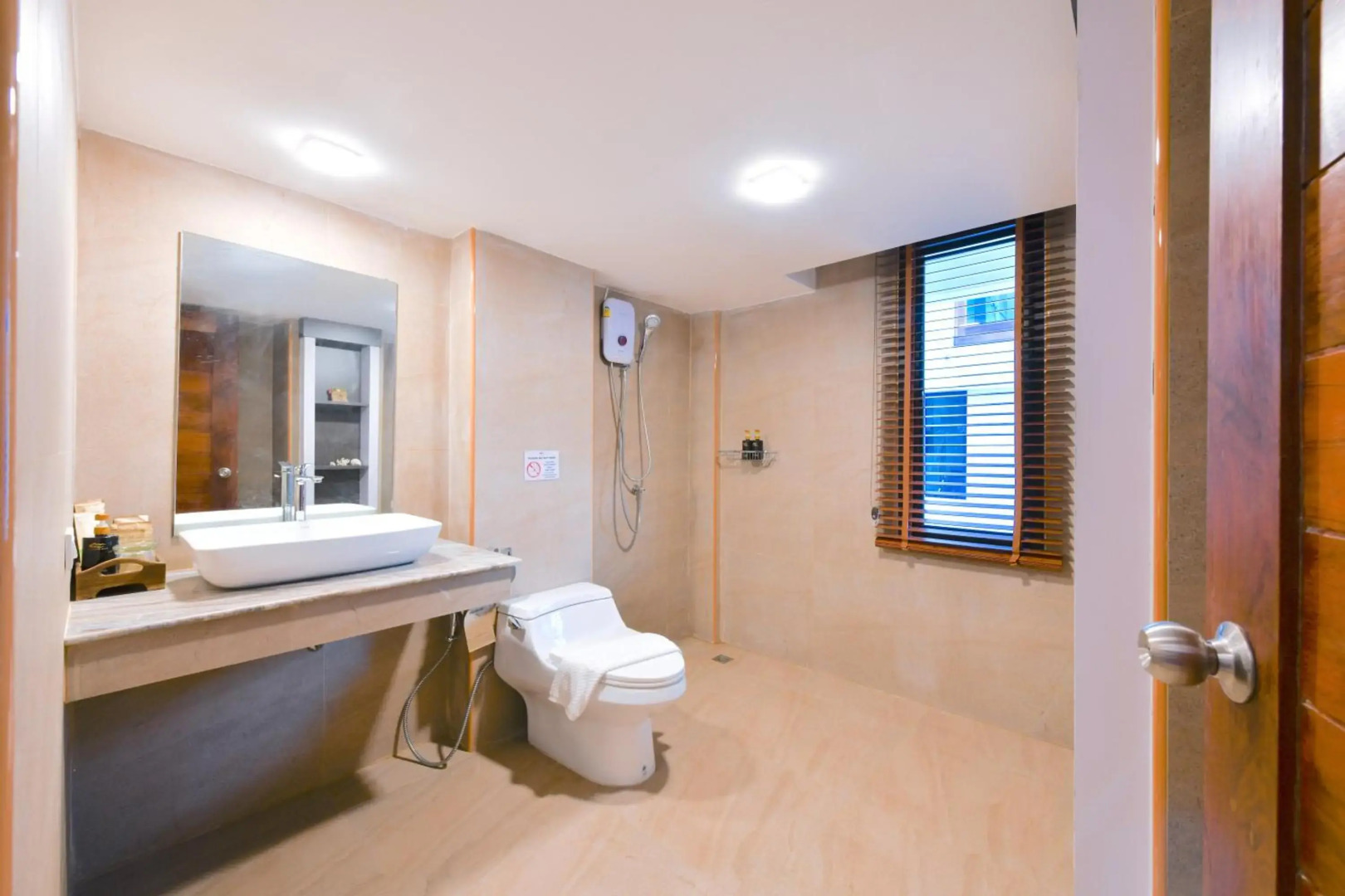 Phi Phi Mountain Beach Resort