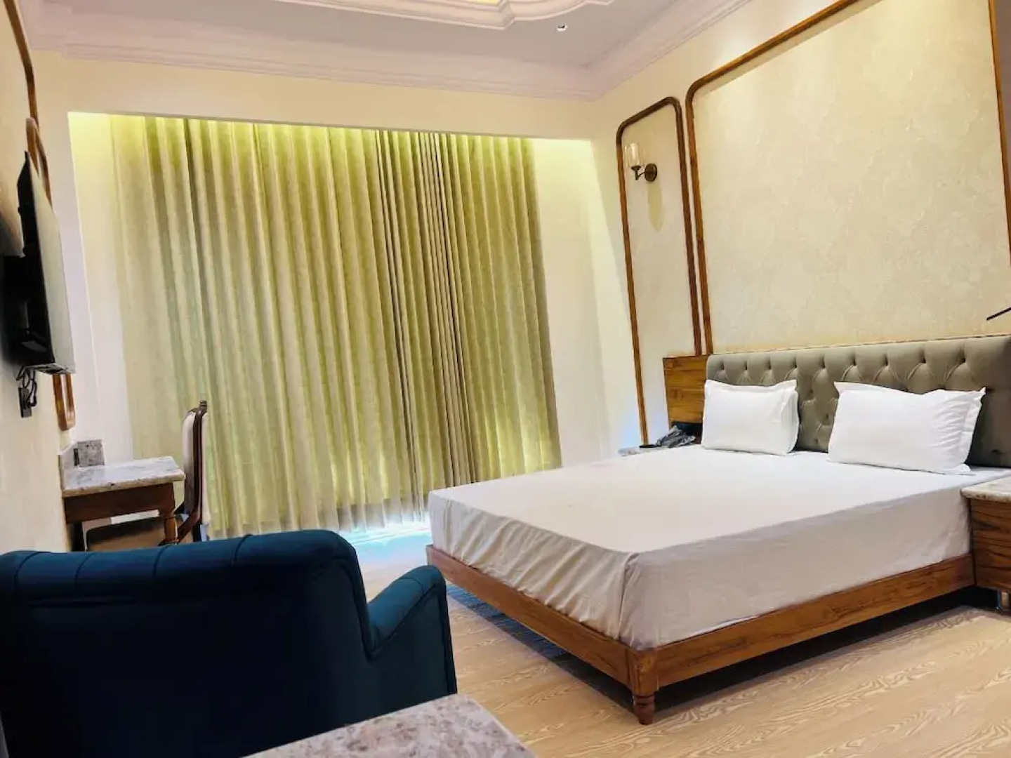 Hotel Virasat-E-Bushahr