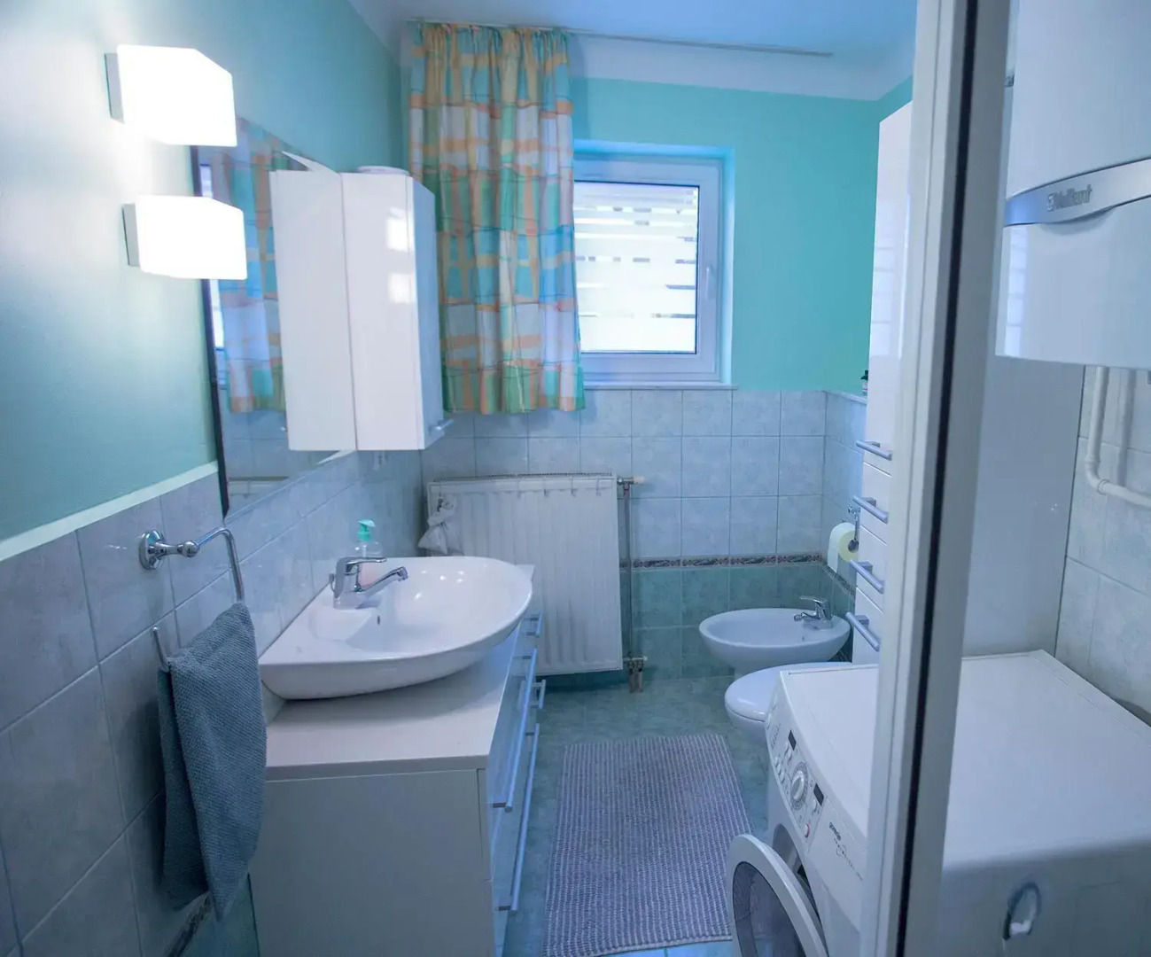 Goldenfields apartment