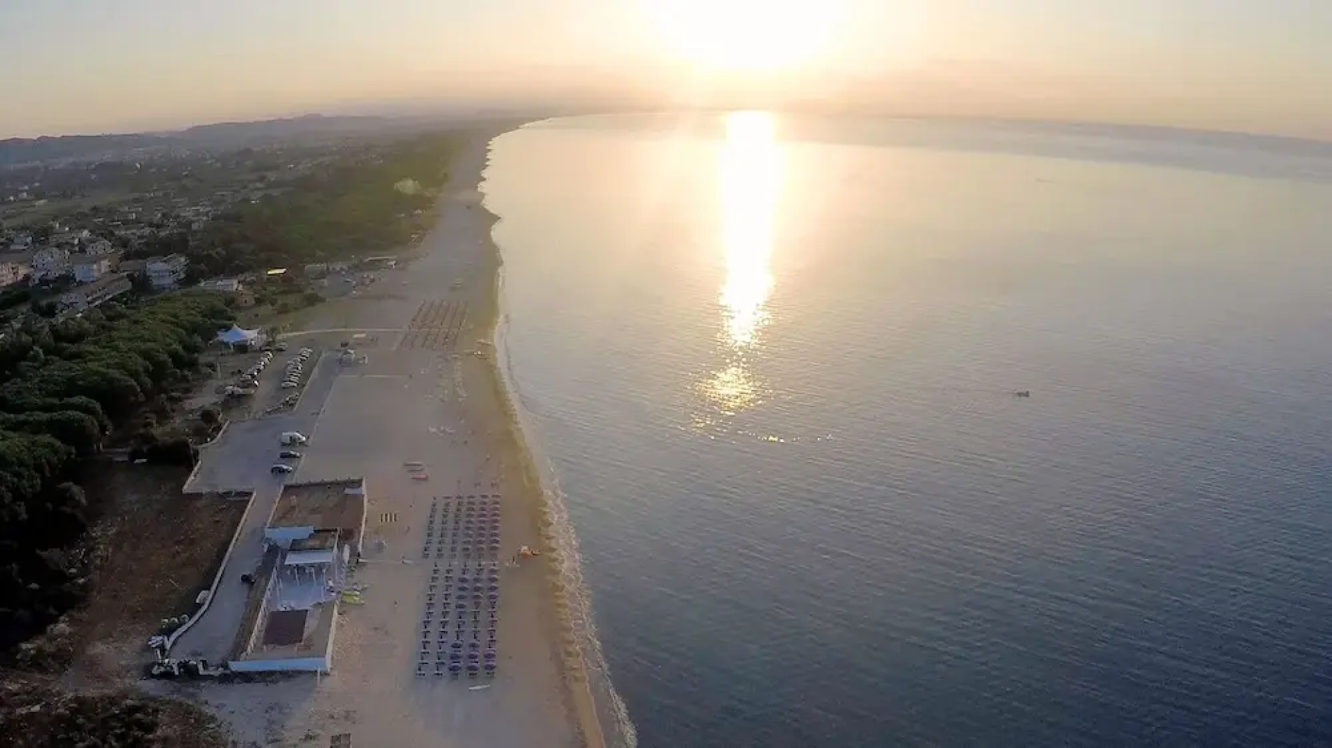 Triton Villas Residence & Hotel