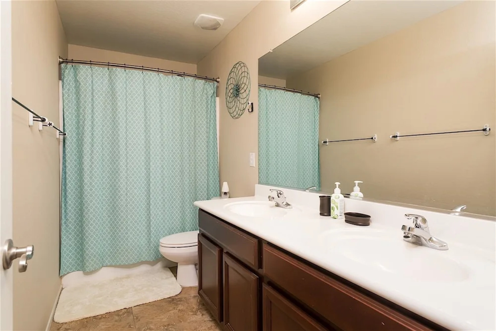 Valley of the Sun 5 BR by Casago