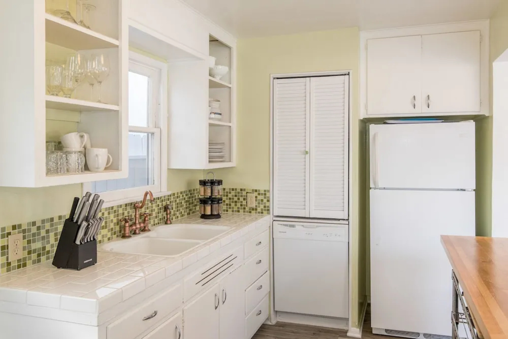 Weymouth Lane 3 Bedroom Beach Home